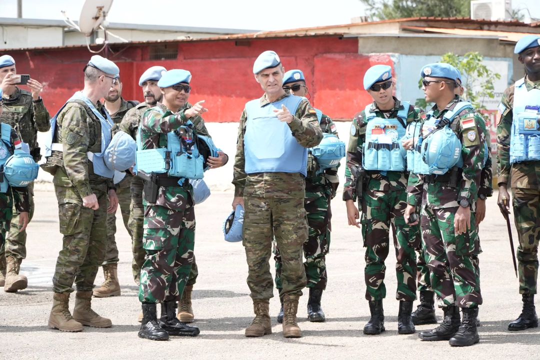 Kunjungan Force Commander UNIFIL dan Sector East Commander ke Markas Angel Of Blue Line di AOR Indob