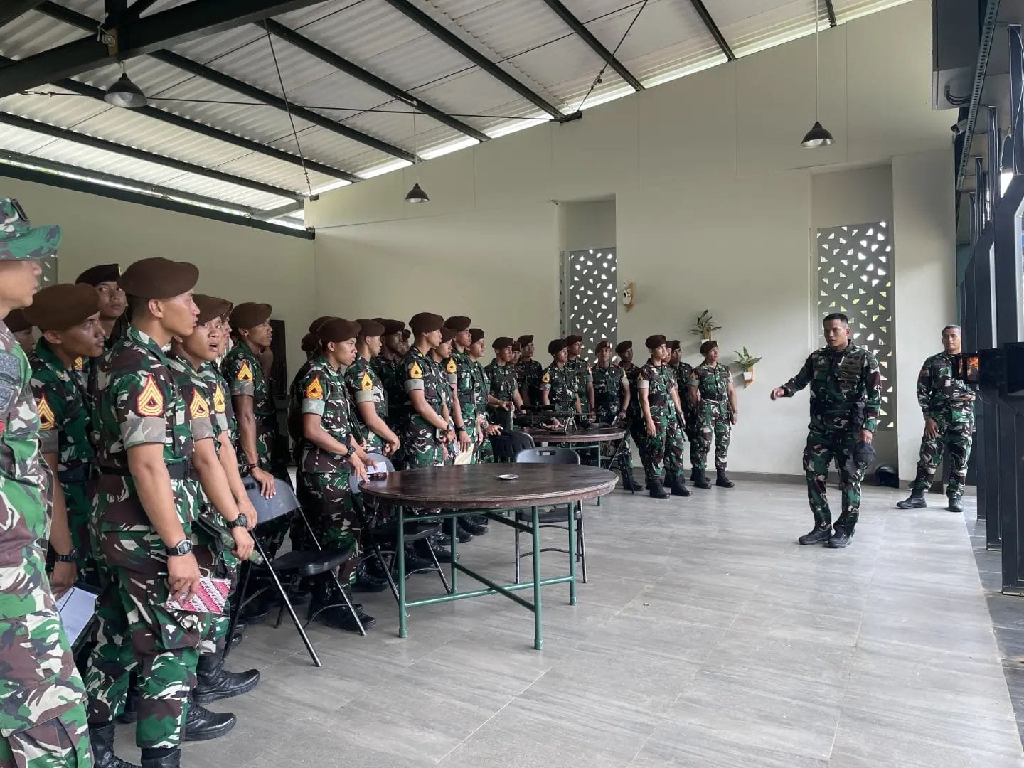  OJT Taruna Akmil di Yonif 321 Kostrad, Persiapan Perwira TNI AD yang Profesional dan Adaptif