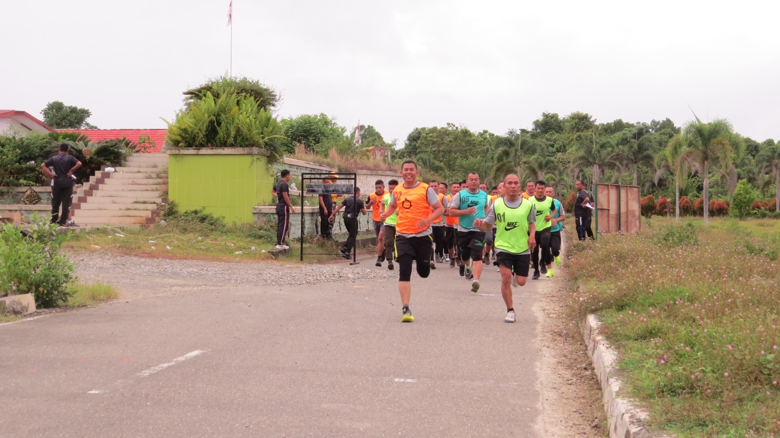 Jaga Kebugaran Tubuh Prajurit Kodim ko 0116/Nagan Raya Laksanakan Garjas Periodik I Tahun 2025