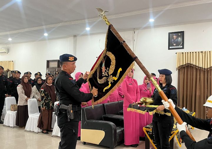 Tradisi Pensucian Dhuaja Menjelang HUT Korps Brimob Polri, Dihadiri Purnawirawan dan Warakawuri Brim