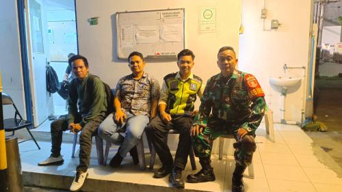 Babinsa Koramil 0901-02/SPNG Monitoring Keamanan Di SPBU 