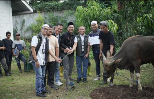 Pegadaian Kanwil VIII Jakarta 1 Bagikan 1.800 Paket Daging Kurban
