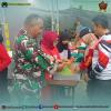 Pasca Kebakaran Rumah, Babinsa Koramil 0901-02/SPNG Bersihkan Puing dan bantu Salurkan bantuan Makan